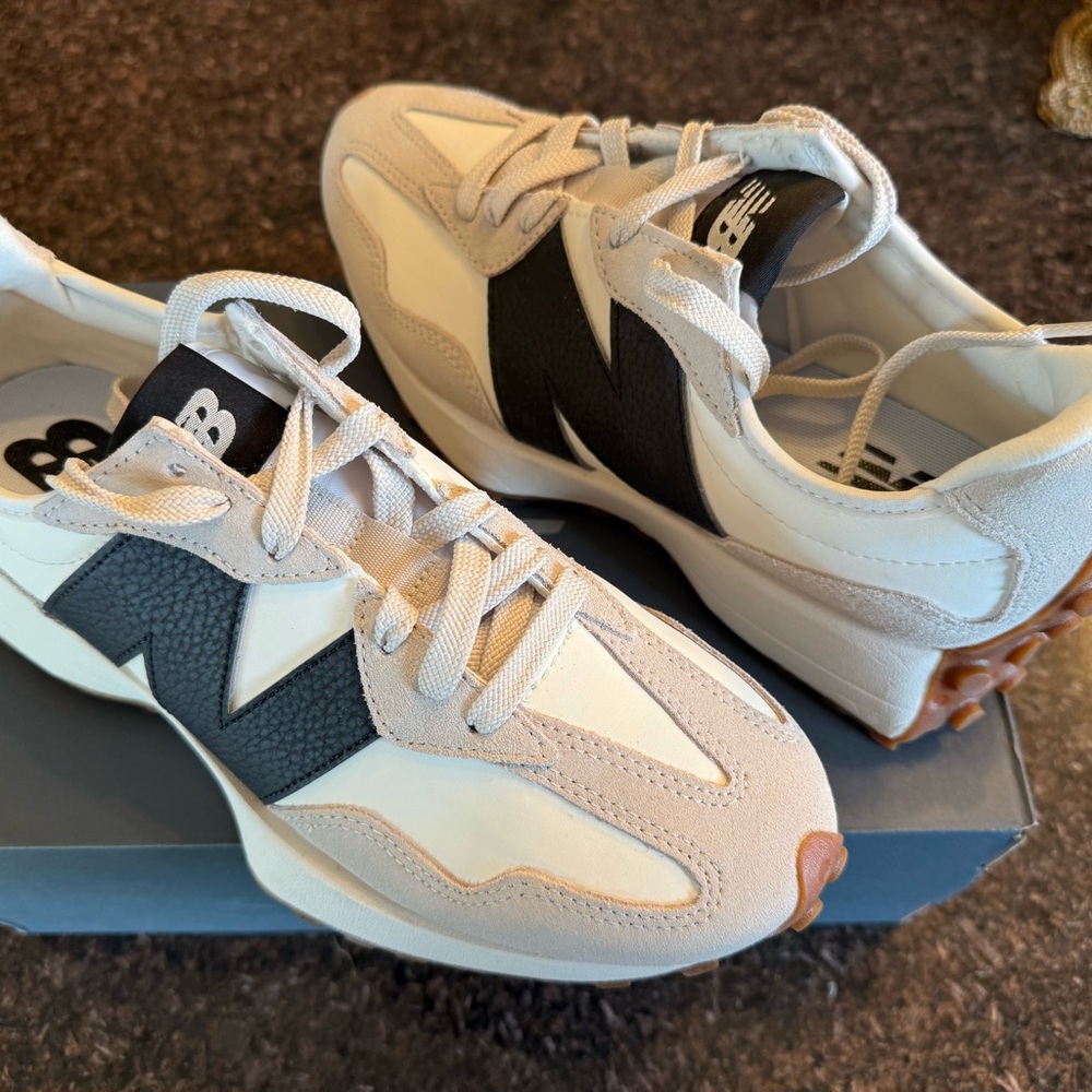 Sold Out! New Balance Beige and Black Athletic Shoes new in box size 8